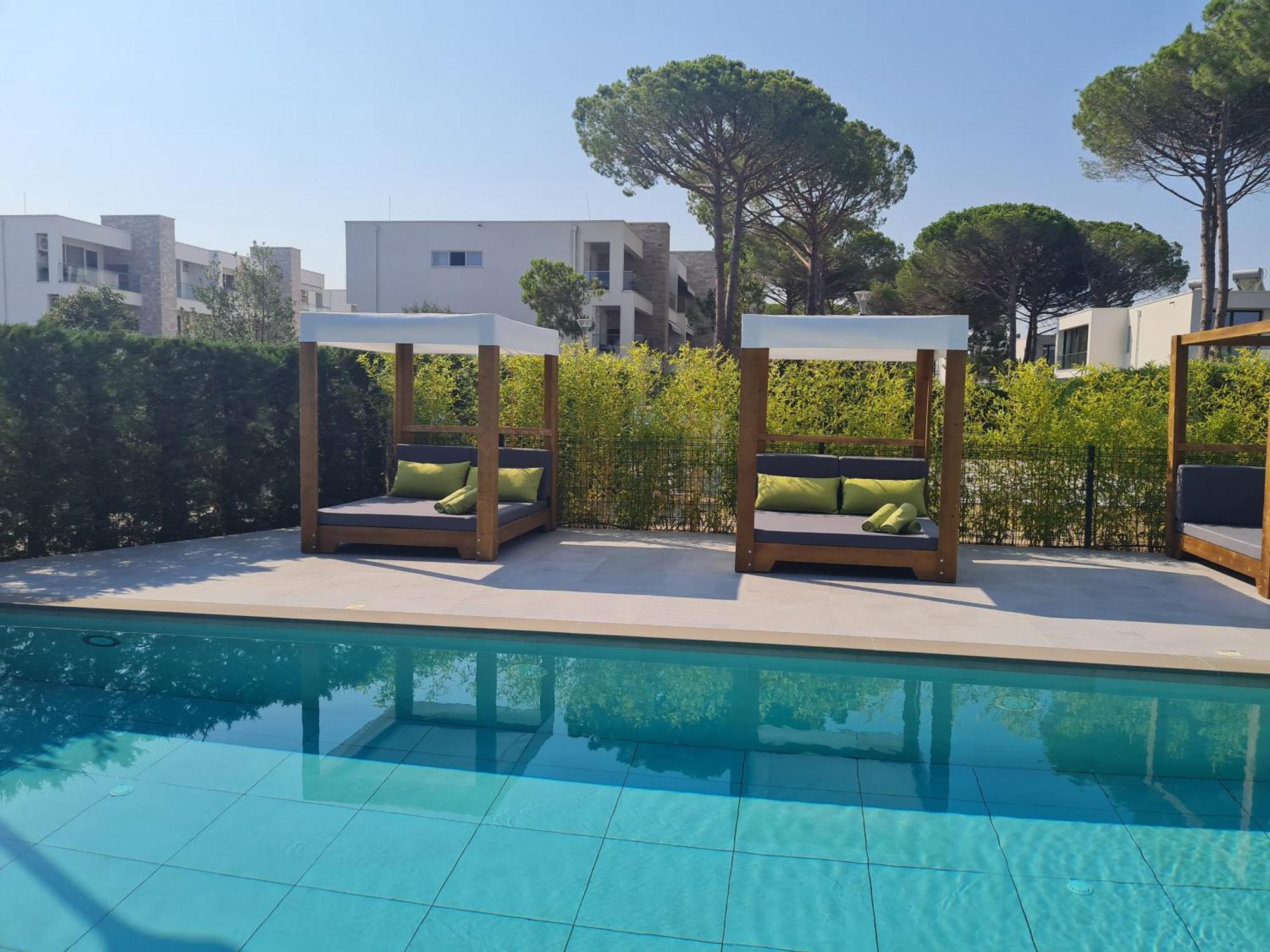 Rosemarine Apartment Durres